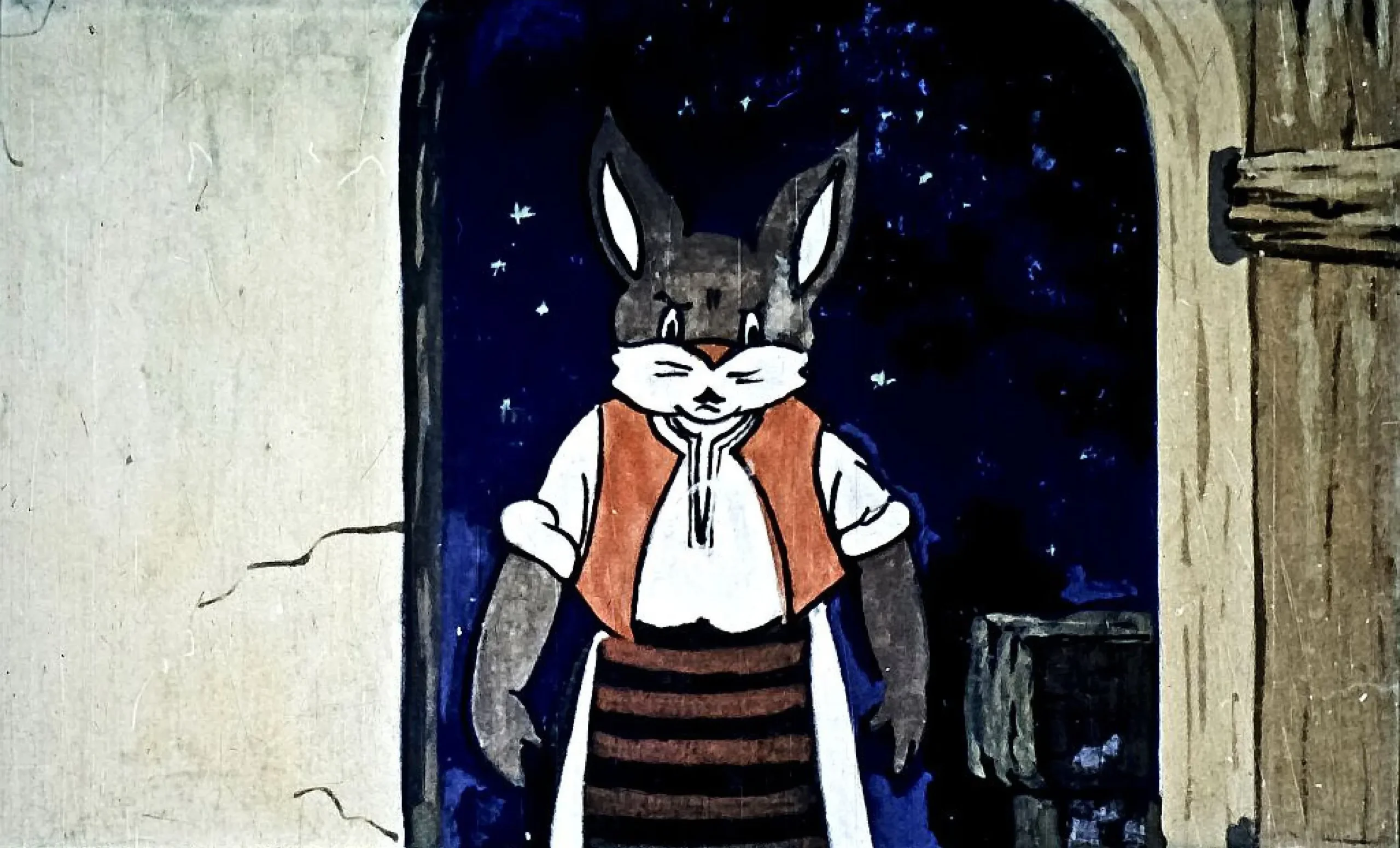 Ilustrație cu un personaj de iepure îmbrăcat în straie populare, stând la ușa unei case noaptea.