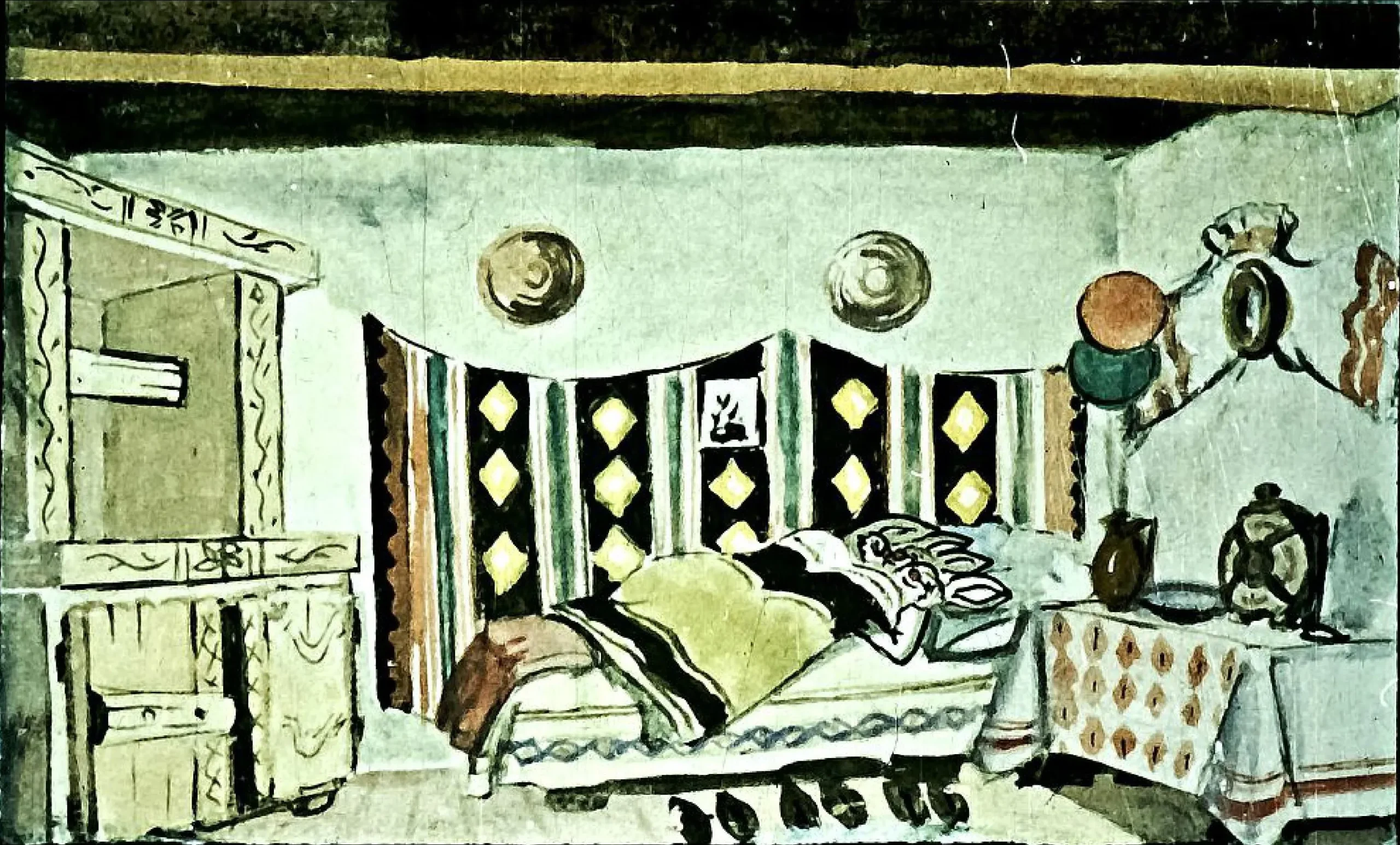 Imaginea arată o cameră cu un pat și decoruri tradiționale, având un text scris care povestește despre o fotografie plasată deasupra patului.