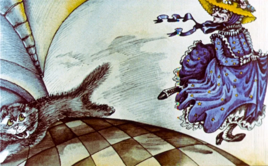 Ilustrație colorată cu o pisică alergând pe un cearșaf de tablă, în timp ce o femeie îmbrăcată într-o rochie albastră și o pălărie galbenă se îndepărtează, cu un zâmbet pe față.