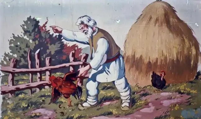 Imagine cu un bătrân care strigă la un cocoș, în timp ce un alt cocoș stă în apropiere, în context agricol.