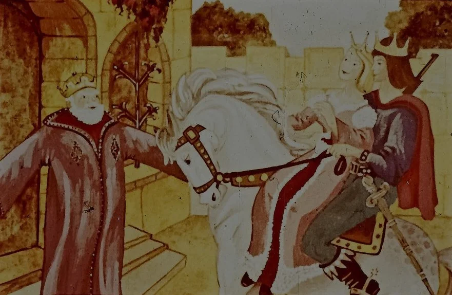 Ilustrație cu un rege întâmpinând două personaje călare, decor în stil medieval.