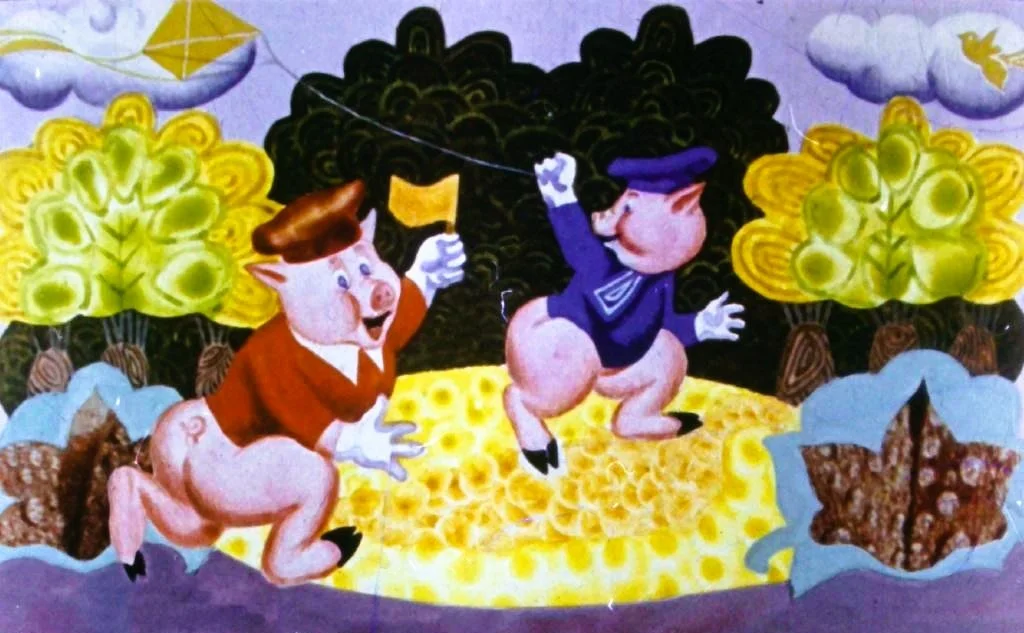 Imagine animată cu doi porci care se joacă într-un peisaj colorat, unul îmbrăcat în roșu și celălalt în albastru, cu copaci și un zmeu pe fundal.