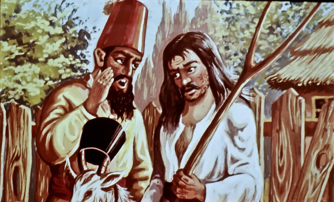 Ilustrație cu doi bărbați, unul purtând fes și celălalt îmbrăcat în alb, discutând lângă un gard.