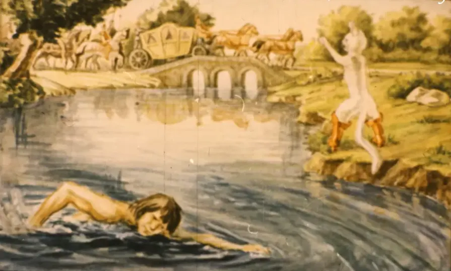 Ilustrație care prezintă un băiat înotând într-un râu, în timp ce în fundal o căruță cu cai traversează un pod și o figură feminină se află pe mal, purtând cizmulițe.